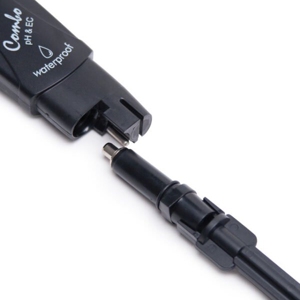 pH/EC/TDS Tester Rentang Rendah HI98129 – Akurat, Portabel, dan Tahan Air - Image 2